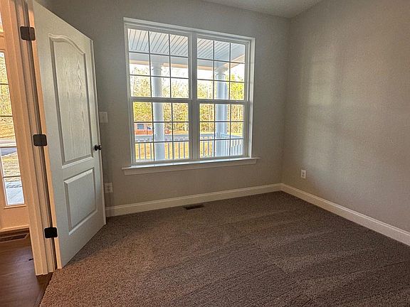 4th image of 24932 Preston Ct