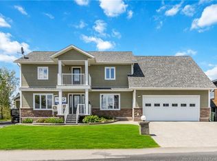 380 Front St, Grand Falls, NB E3Z 2S6