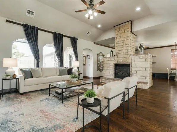 3525 Abby Ln, Newcastle, OK 73065