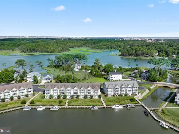 10900 Holystone Ln Unit 202, Berlin, MD 21811