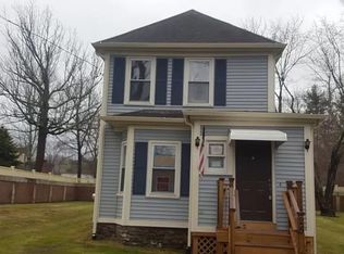 25 Chester St, Worcester, MA 01605