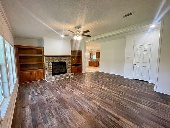 2nd image of 11125 Blue Jay Ln