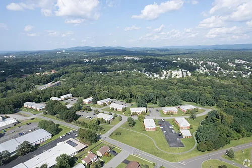 Country Gardens Apartments Photo 1