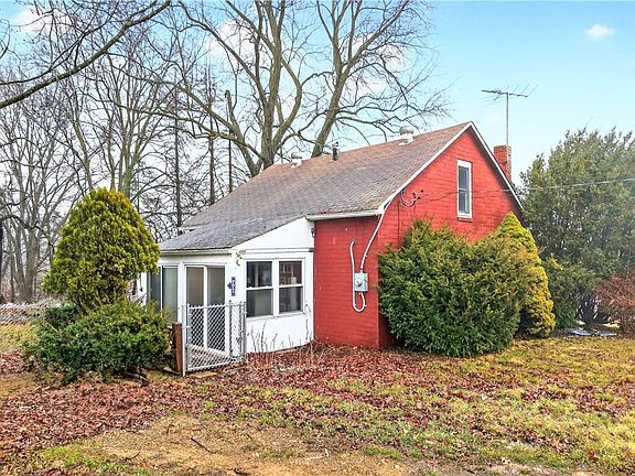 2nd image of 777 Allendale Rd