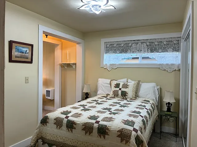 451 Broad St #3