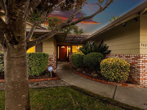 3rd image of 6625 Greenmeadow Drive