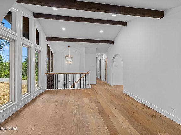 2nd image of 9501 Ravenel Cir