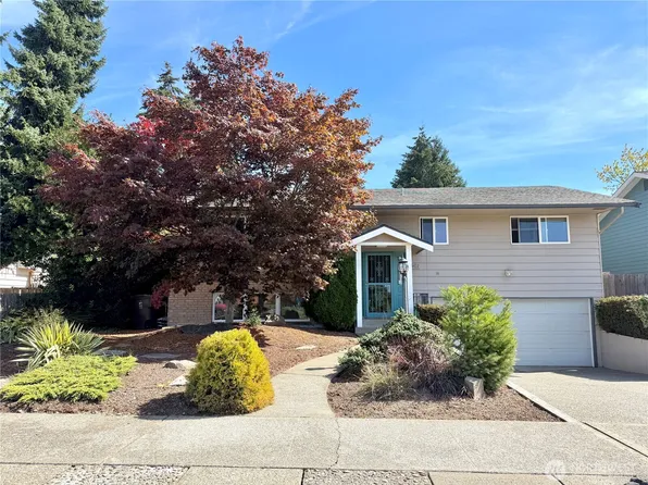 1561 S MacArthur Street, Tacoma, WA 98465