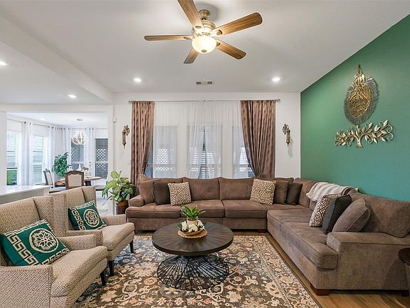 5th image of 5608 Forest Cove Dr