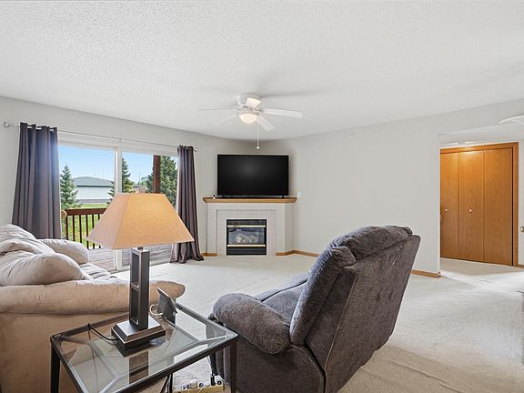 3rd image of 4701 Chadwick Rd APT 8