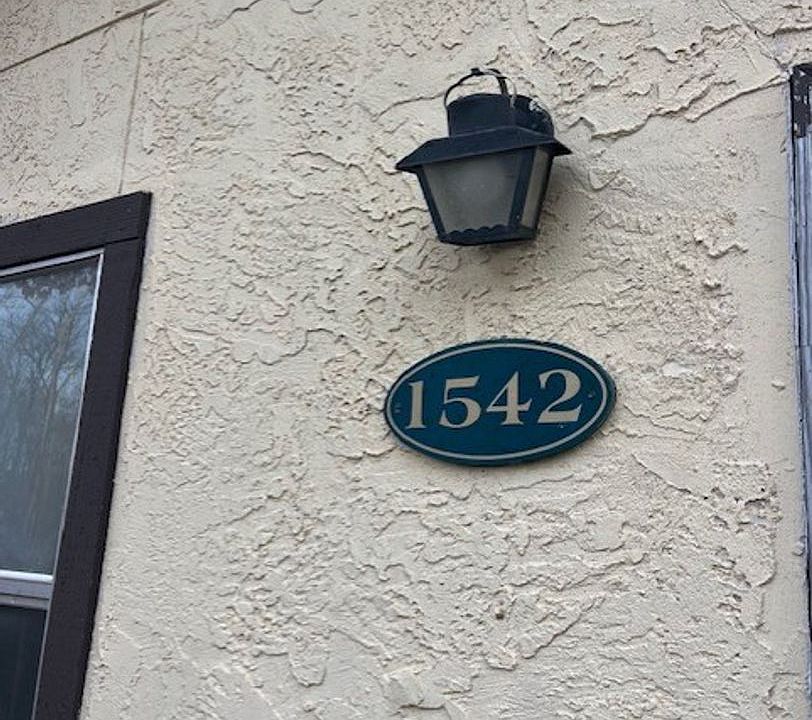 1st image of 1542 Bella Vista Rd