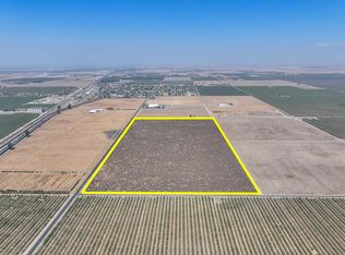 1531 E Sierra Ave, Pixley, CA 93256