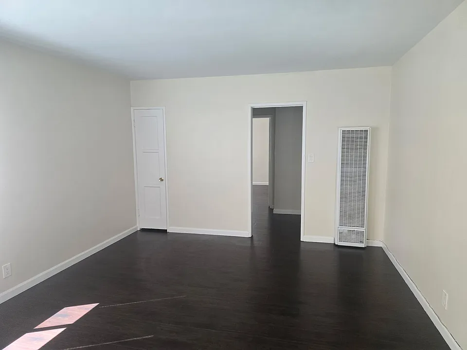 15706 Halldale Ave #D