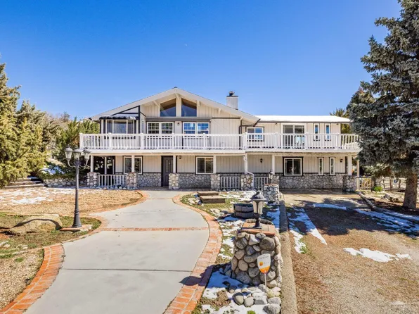 27720 Oakflat Dr, Tehachapi, CA 93561