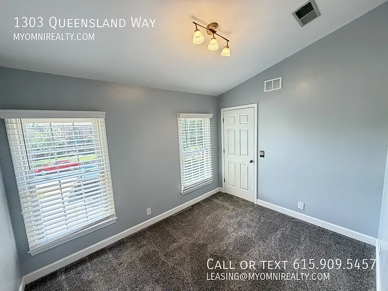 1303 Queensland Way — Photo 15