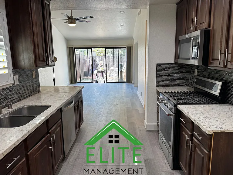 7209 Sutherland Way — Photo 4