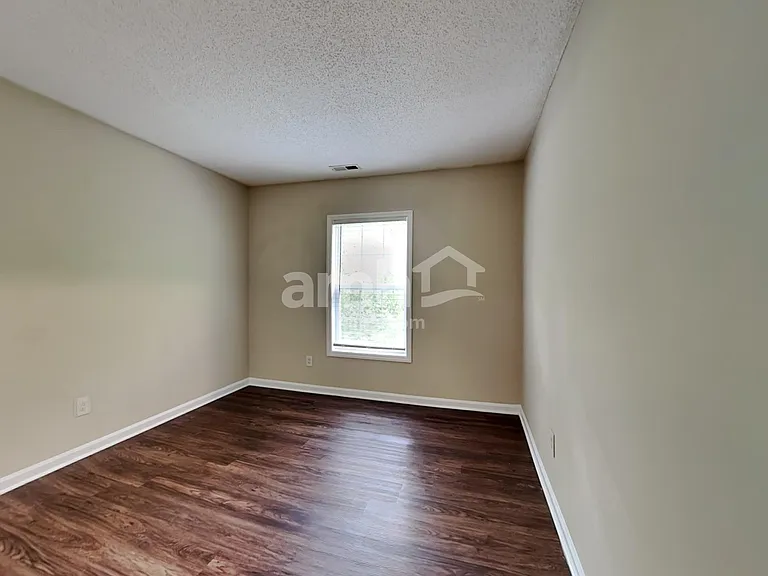 803 Woodgreen Dr — Photo 19