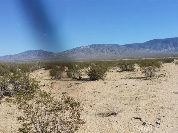 37051 Pearl Ave, Lucerne Valley, CA 92356