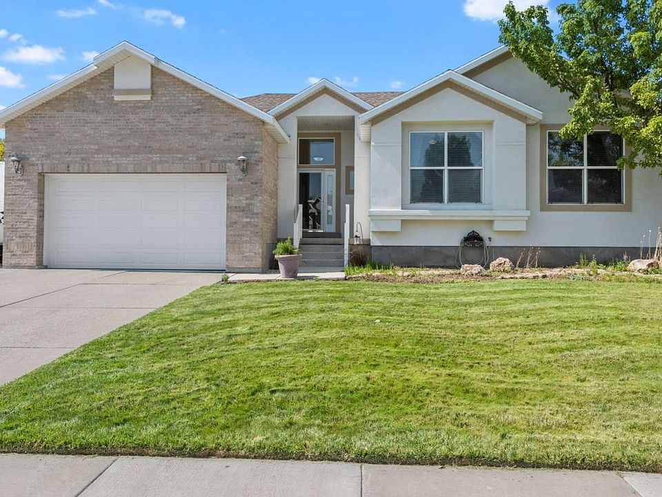 1st image of 8932 S Aspen View Dr