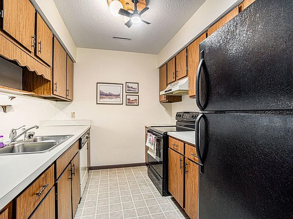 5th image of 2917 Danford Creek Dr APT 1