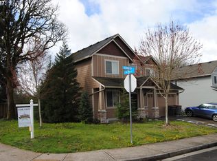 638 E Kennedy Ct, Carlton, OR