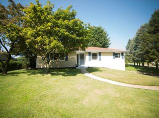 623 Sandy Hill Rd, Irwin, PA 15642