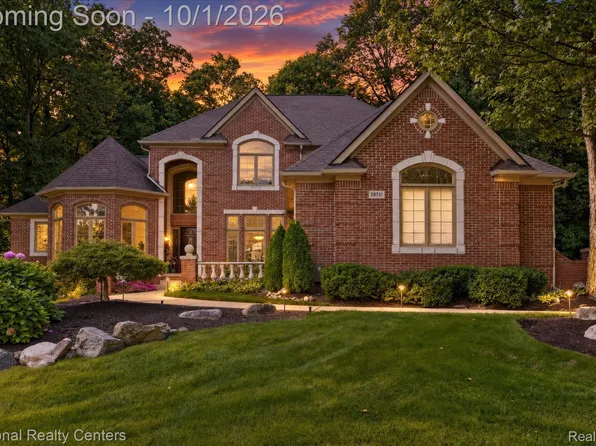 28751 Wintergreen, Farmington Hills, MI 48331