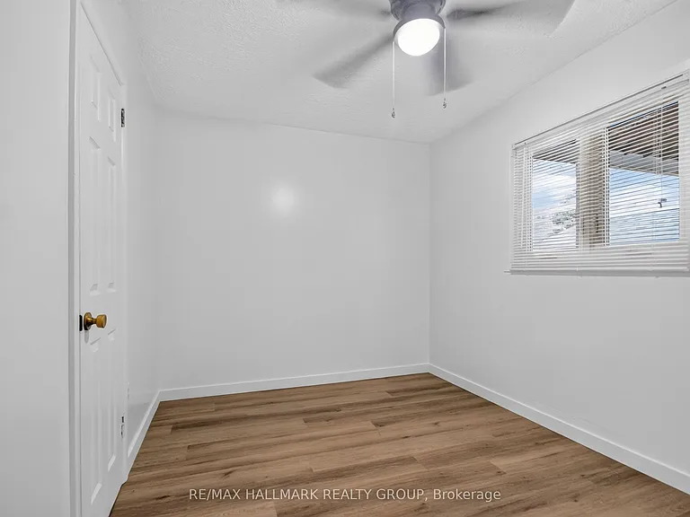 1125 Kenaston St — Photo 13