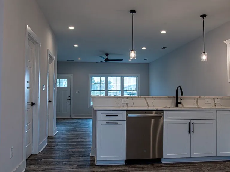 507 Cabell St — Photo 3