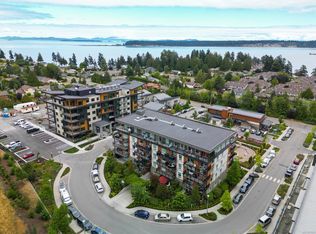 2520 Hackett Cres #301, Central Saanich, BC V8M0C5