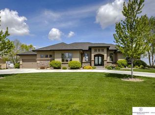 25006 Farnam Cir, Waterloo, NE 68069