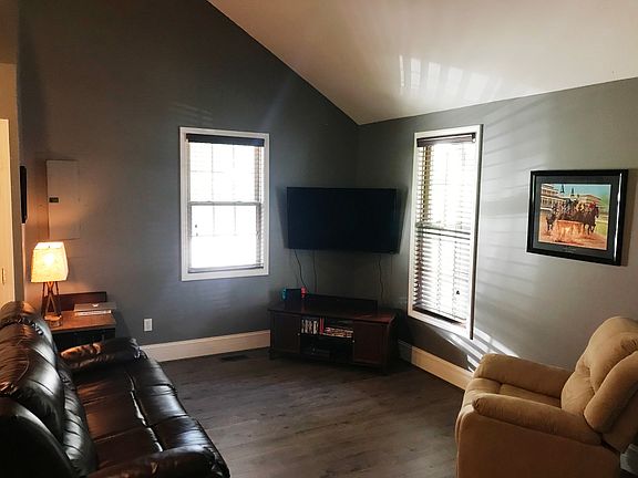 2nd image of 3030 Fernleaf Dr