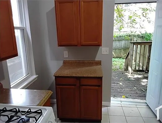 3936 Edmondson Ave — Photo 5
