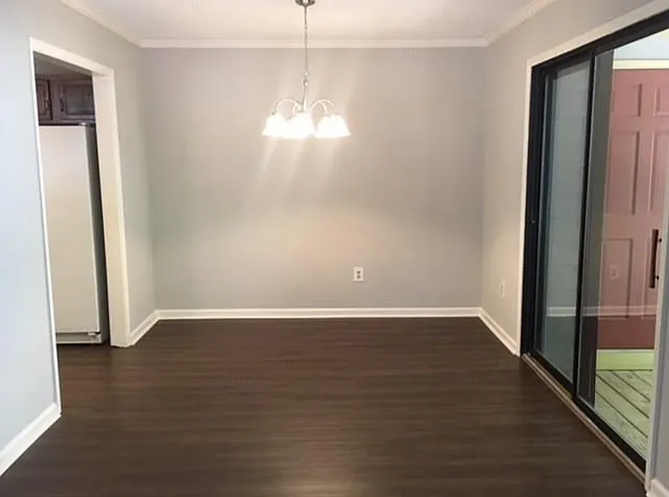2 bed, 1200 sqft, $1,550 — Photo 2