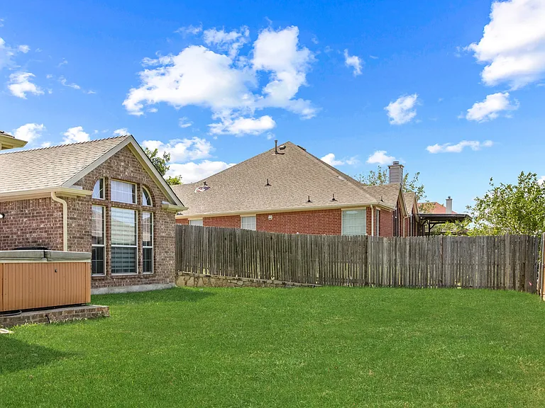 3000 Saint Amanda Dr — Photo 35