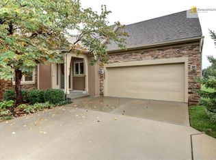 14088 S Summit St, Olathe, KS 66062