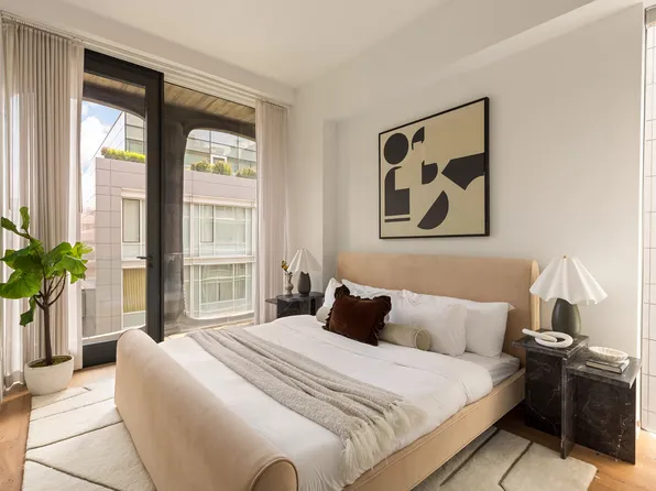 325 West Broadway image 12 of 20