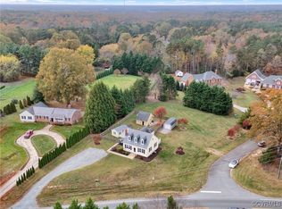 5288 Pouncey Tract Rd, Glen Allen, VA 23059