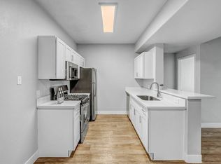 7413 W Russell Rd APT 101, Las Vegas, NV 89113