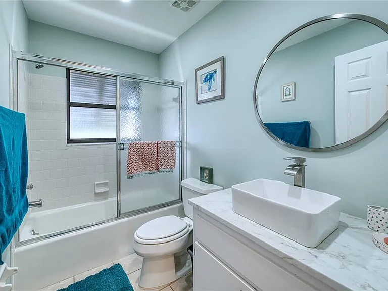 76 Sandstone Cir — Photo 13
