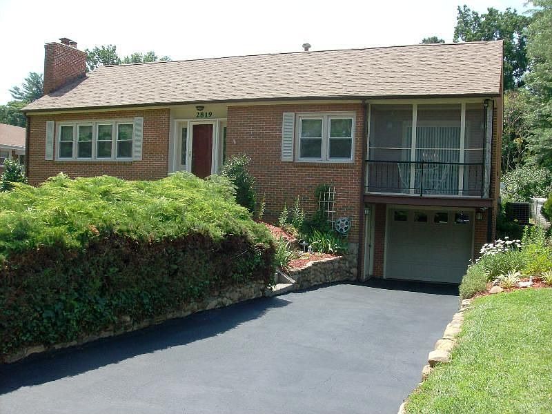 1st image of 2819 Bluefield Blvd SW