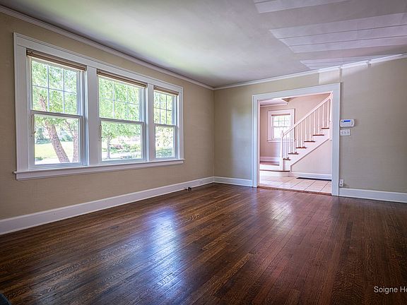 2nd image of 4905 Holly St