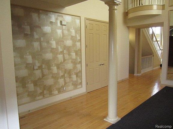 2nd image of 5358 Pembrooke Crossing Ct
