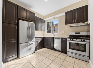 3268 Middletown Rd #1, Bronx, NY 10465