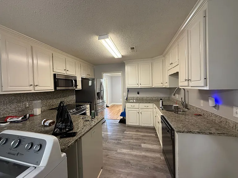 242 Turtle Creek Dr — Photo 42