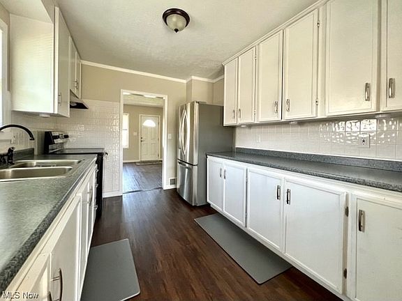 4th image of 1292 Auburn Ave