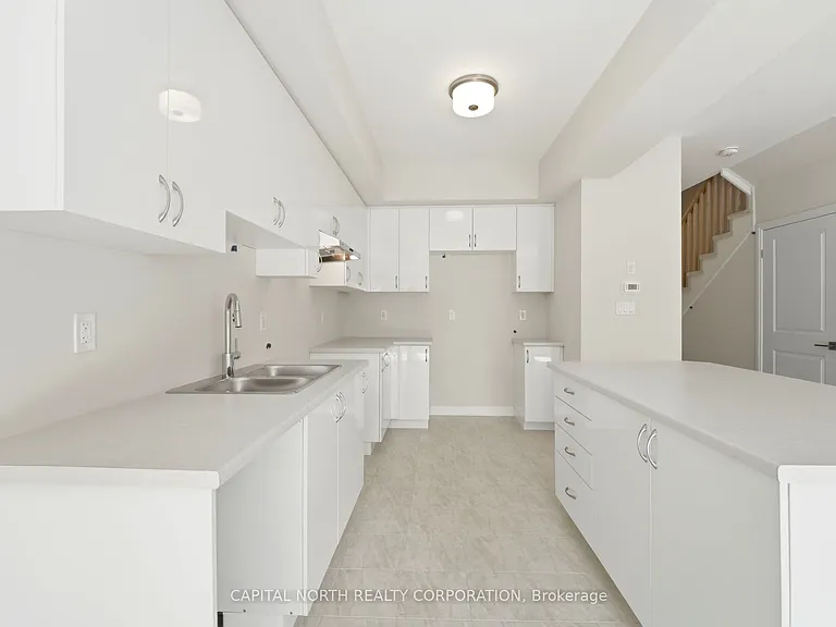 660 Colborne St W #83 — Photo 10