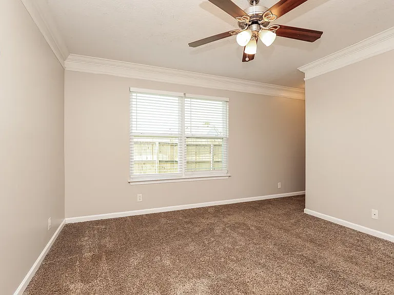 2333 Cason Trl — Photo 10