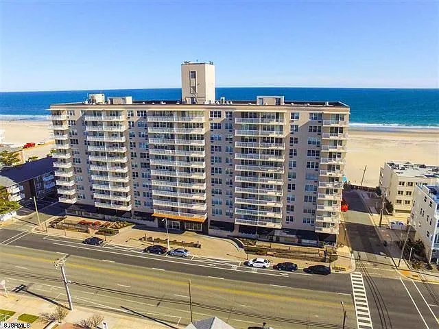 9400 Atlantic Ave #702 — Photo 28