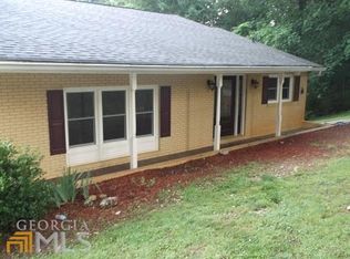 19 Summit Dr, Lindale, GA 30147